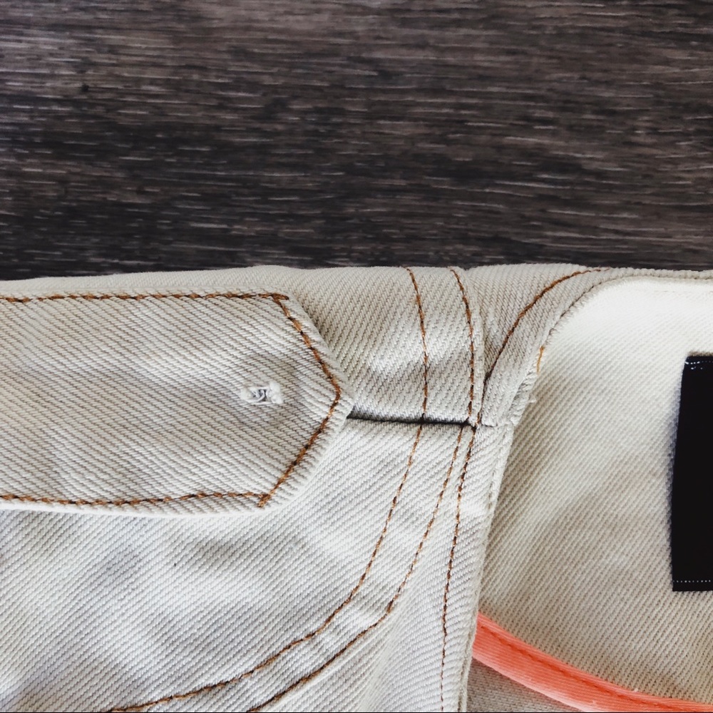 Akira Jean Jacket - Picture 5 of 8
